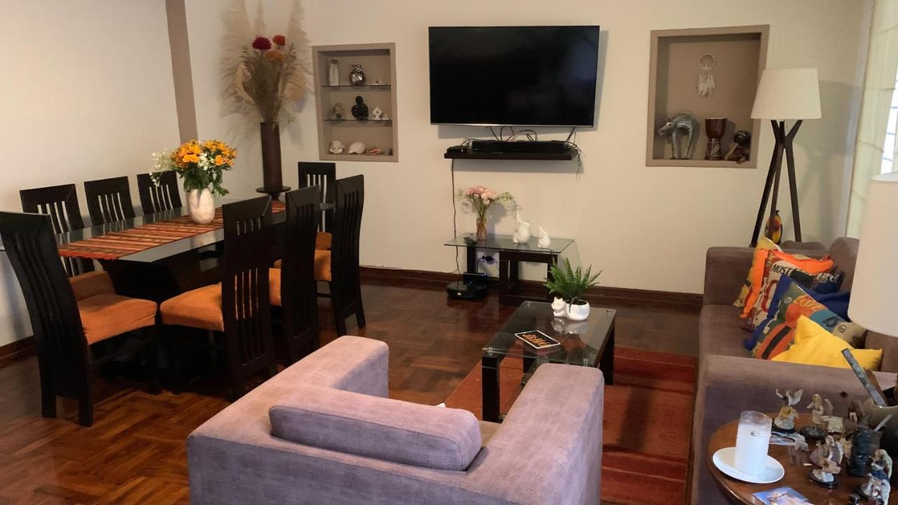 Uli'S House Bed & Breakfast Lima Bagian luar foto